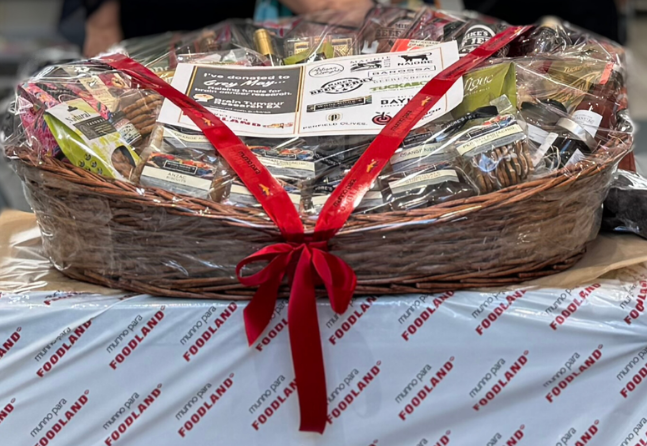 Raffle auction image 2.png (576 KB)