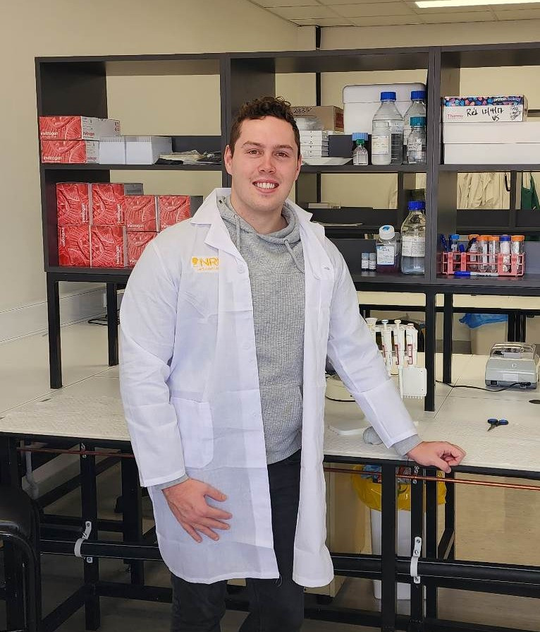 8.3 - Angus McNamara preferred cropped.jpg (177 KB)