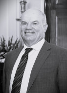 Dr Nick Vrodos