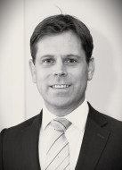 Dr Adam Wells